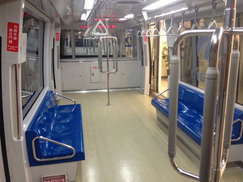 無人電車