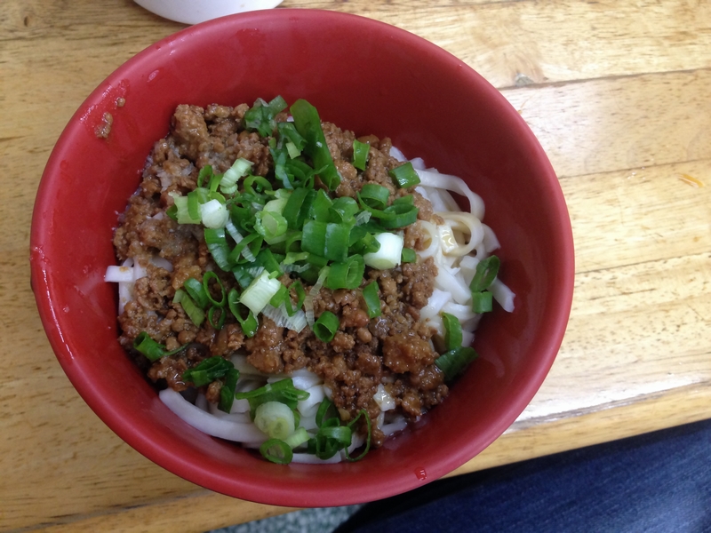 ジャージャー麺